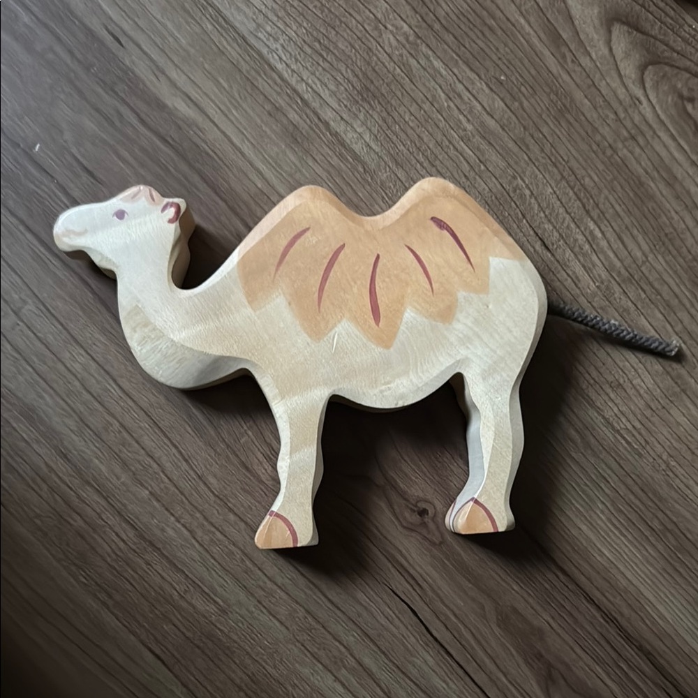 Holztiger Camel